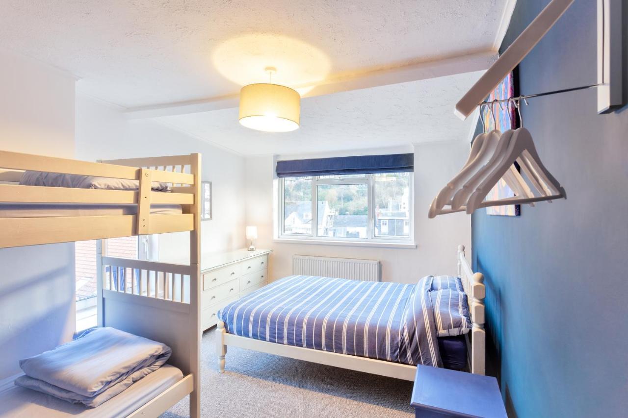 Ocean Backpackers Self-Catering Hostel Ilfracombe Extérieur photo