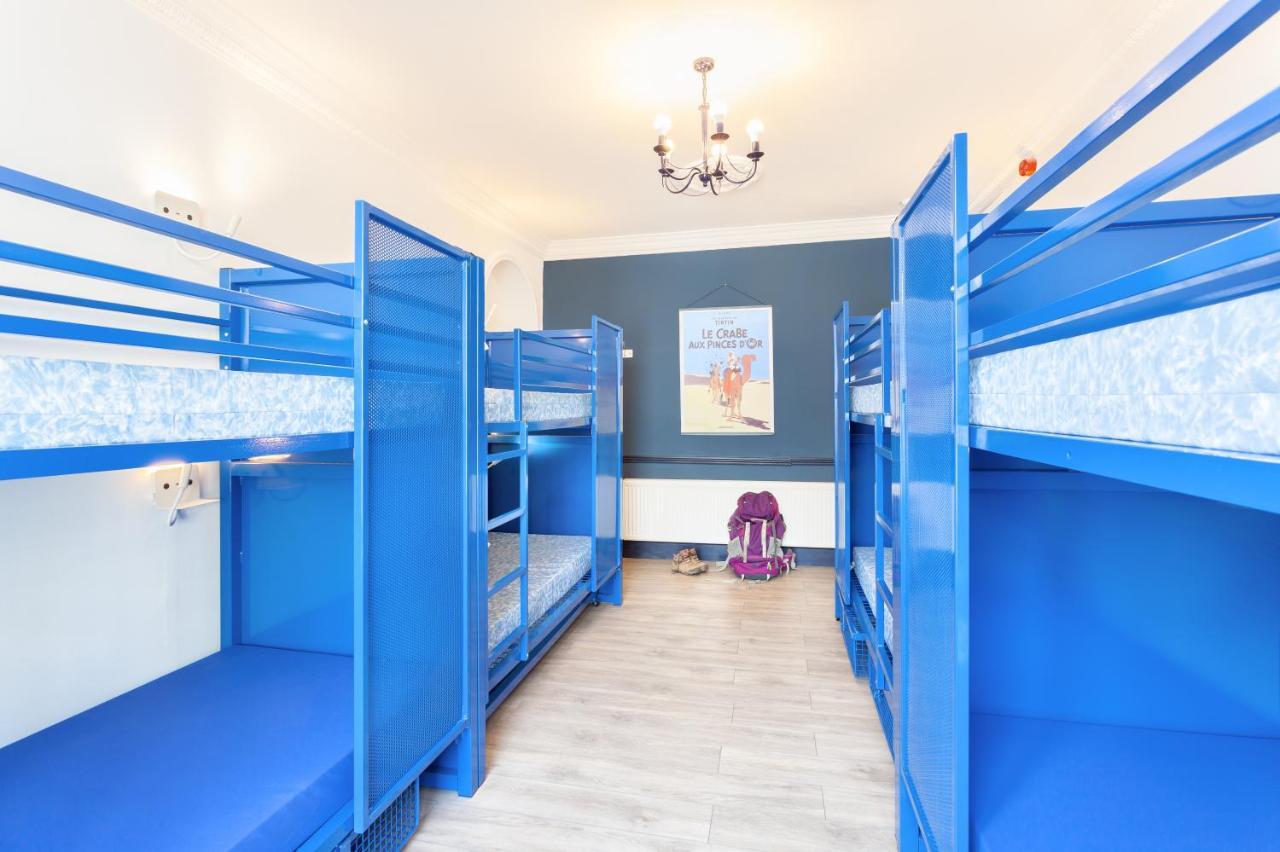 Ocean Backpackers Self-Catering Hostel Ilfracombe Extérieur photo