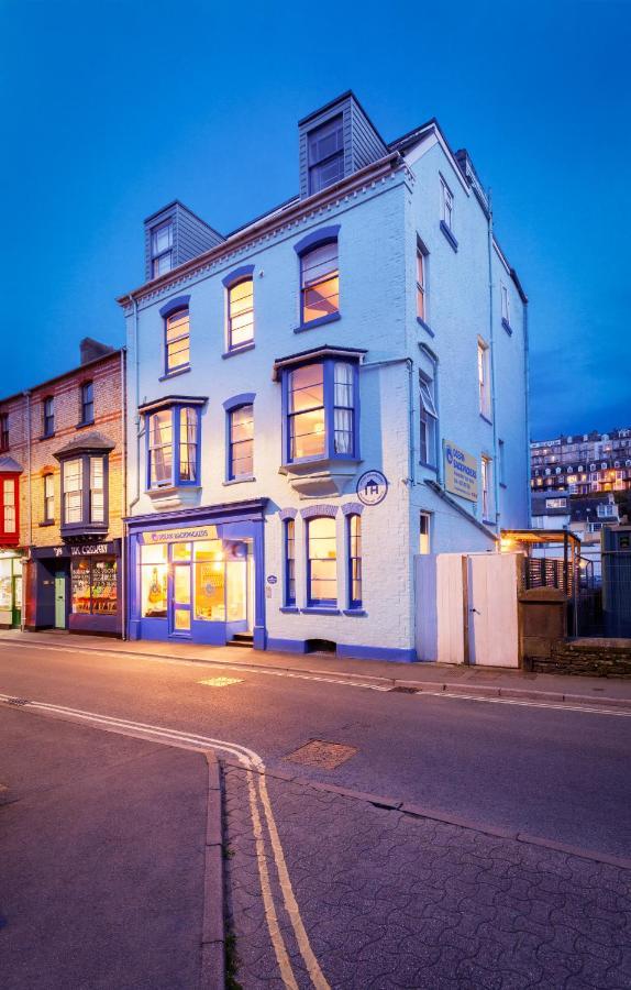 Ocean Backpackers Self-Catering Hostel Ilfracombe Extérieur photo