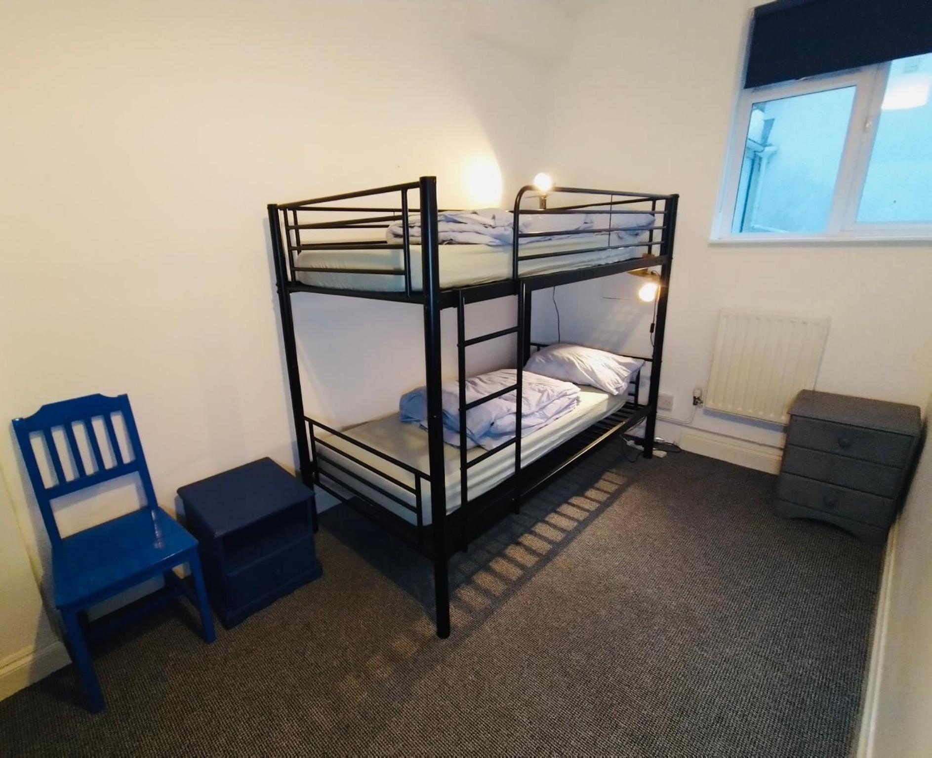Ocean Backpackers Self-Catering Hostel Ilfracombe Extérieur photo
